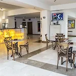雷德尼斯戈蓝酒店 酒店 4*