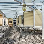 雷德尼斯戈蓝酒店 酒店 4*