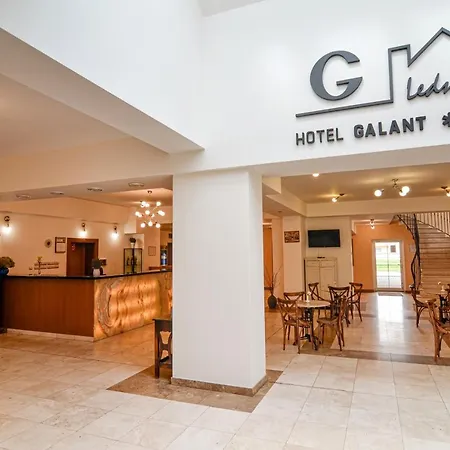호텔 Galant 4*