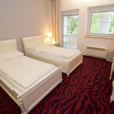 Galant Hotel 4*