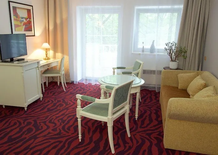 Galant Hotel 4*
